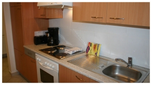 Apartment Magdalenenstraße - fully equipped kitchen with cooking utilities